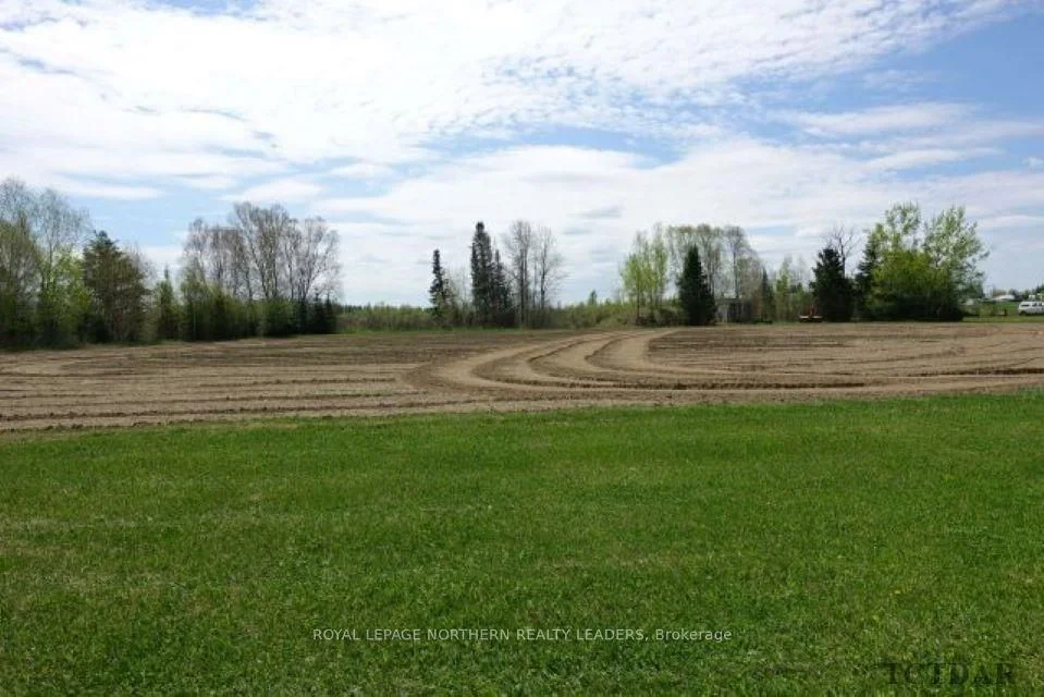 1883 Laforest Road, Timmins, ON P4N 7C3