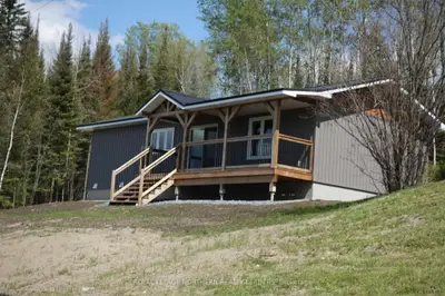Detached in Matheson