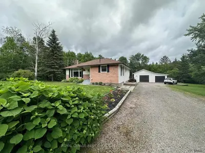 Detached in Markstay-Warren