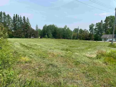 123-124 Nelson Street, Englehart, On P0j 1b0