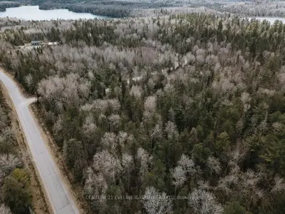 Pt 1 And 3 Part Lot 9 Con 4, Temiskaming Shores, On P0j 1c0