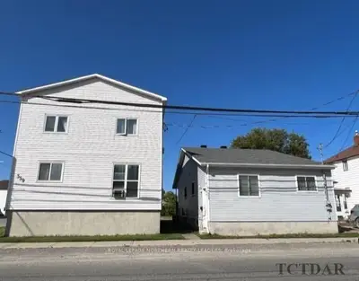 355-359 Pine Street S, Timmins, On P4n 2l1