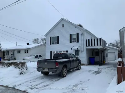226 Montgomery Avenue, Timmins, On P4n 3g8
