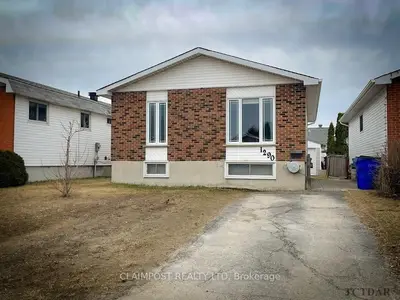 1290 Gatineau Boulevard, Timmins, On P4r 1e3