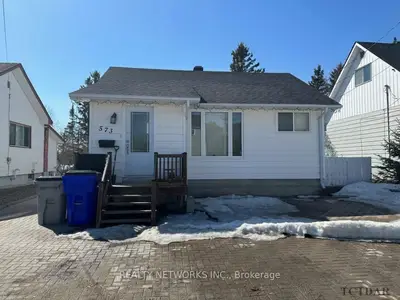 573 Elm Street S, Timmins, On P4n 1y2