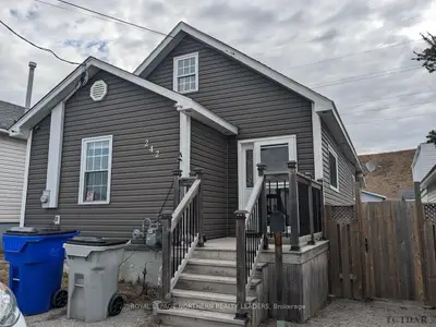 242 Laidlaw Street, Timmins, On P4n 2p8