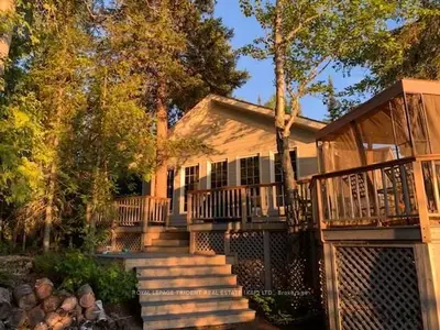 5 Bradley Bay Road, Kapuskasing, On P0l 1v0