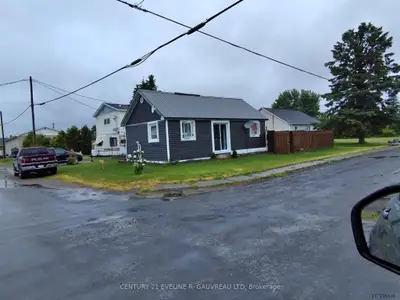 74 Ninth Street, Armstrong, On P0j 1e0