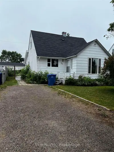 53 Bowman Avenue, Kapuskasing, On P5n 1n2