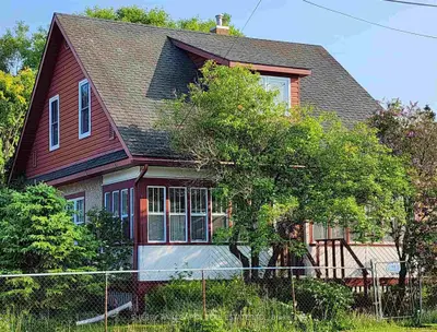 33 Premier Avenue W, Kirkland Lake, On P2n 2s6