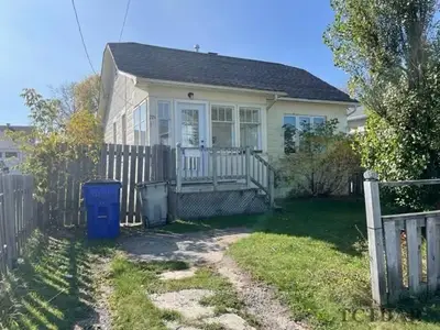 225 Way Avenue, Timmins, On P4n 3c8