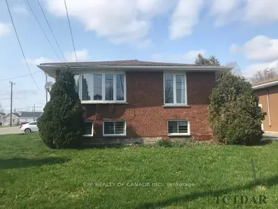 68 Leblanc Avenue, Timmins, On P4n 7w1