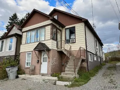 208 Laidlaw Street, Timmins, On P4n 2p8