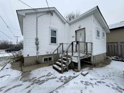 643 Park Avenue, Timmins, On P4n3x5