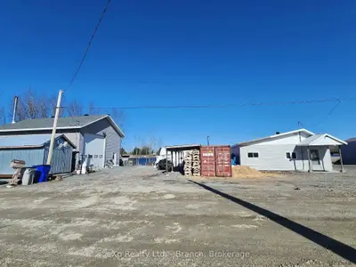 56 Fraser Street, Timmins, On P0n 1a0