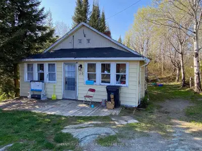 30 Dixon Avenue, Kirkland Lake, On P2n 1w4