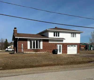 3 De La Coupe Avenue, Kapuskasing, On P0l 2g0
