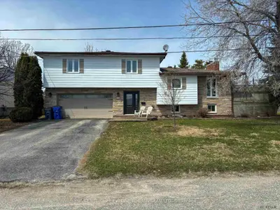 210 Haynes Crescent, Temiskaming Shores, On P0j 1p0