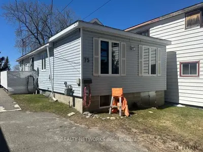 75 Maple Street N, Timmins, On P4n 6b5