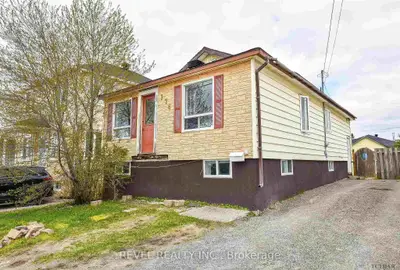 176 Elm Street N, Timmins, On P4n 6a7
