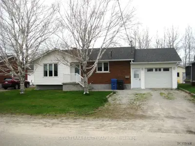 18 Laurier Crescent, Kapuskasing, On P5n 2p8