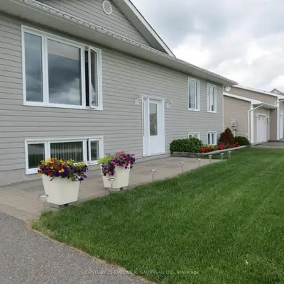 278 Crystal Crescent, Temiskaming Shores, On P0j 1p0