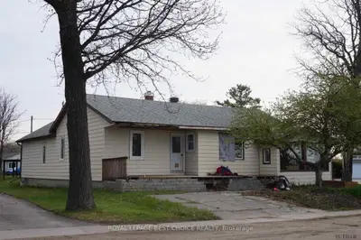 95 Murray Street, Temiskaming Shores, On P0j 1p0