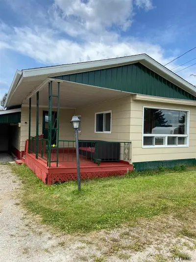 211 Shelby Avenue, Cochrane, On P0l 1c0