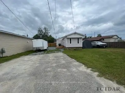 6 Moose Road, Timmins, On P4n 8r8