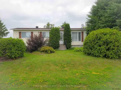 74 Seventh Street, Armstrong, On P0j 1e0