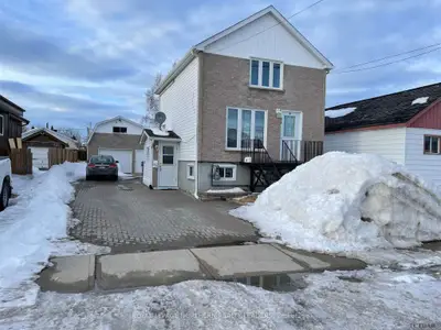 424 Oak Avenue, Timmins, On P4n 4t8