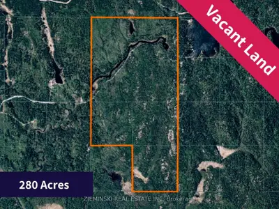 3/4 S1/2 L6 C1 Highway 570, Sesekinika, On P0k 1s0