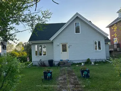 323 Third Avenue, Cochrane, On P0l 1c0
