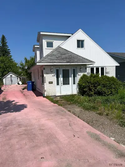 30 King Street, Kapuskasing, On P5n 1k4