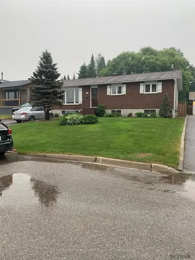 170 Rosemarie Crescent, Timmins, On P4p 1c1
