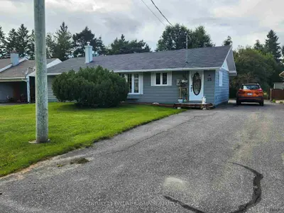 25 Ninth Avenue, Englehart, On P0j 1h0