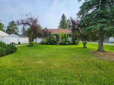 41 Ninth Avenue, Englehart, On P0j 1h0