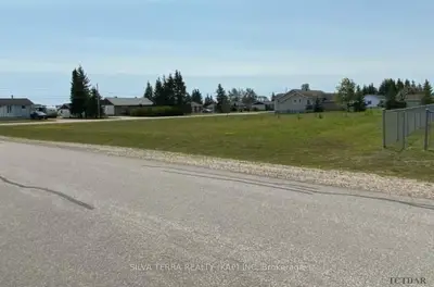11 Grenier Avenue, Kapuskasing, On P0l 2g0