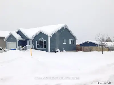 5 Majestic Drive, Timmins, On P4r 1n6