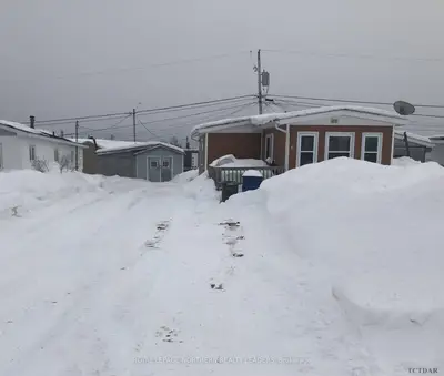 6 Ford Street, Cochrane, On P0l 1c0