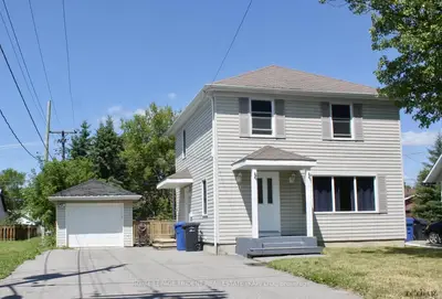 24 Spruce Street, Kapuskasing, On P5n 1z6