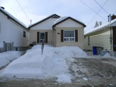 393 Pine Street N, Timmins, On P4n 6l6