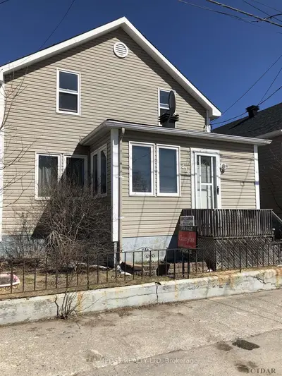 378 Elm Street S, Timmins, On P4n 1x3