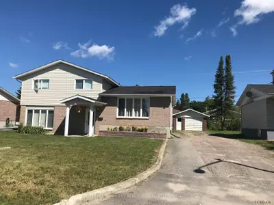 9 Clark Street, Kapuskasing, On P5n 1l3