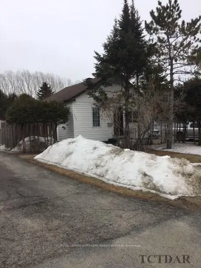 208 Cameron Street N, Timmins, On P4n 7s8