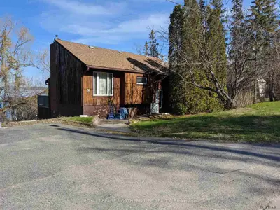 705 Rorke, Temiskaming Shores, On P0j 1k0