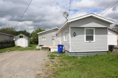 59 Notre Dame Place, Timmins, On P4n 8r8