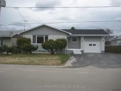 21 Golf Avenue, Kapuskasing, On P5n 2n5