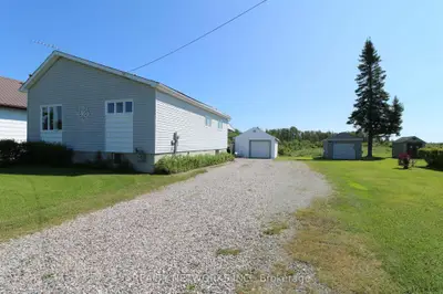 637 & 635 Euclid Avenue, Holtyre, On P0k 1c0