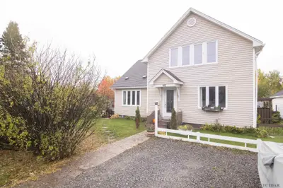 142 Croatia Avenue, Timmins, On P0n 1g0